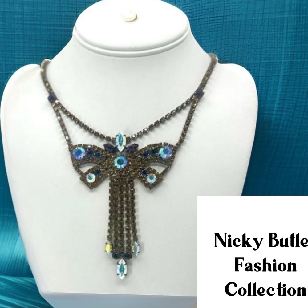 NICKY BUTLER LIMITED EDITION DESIGNER Fashion Crystal Butterfly Necklace NEW